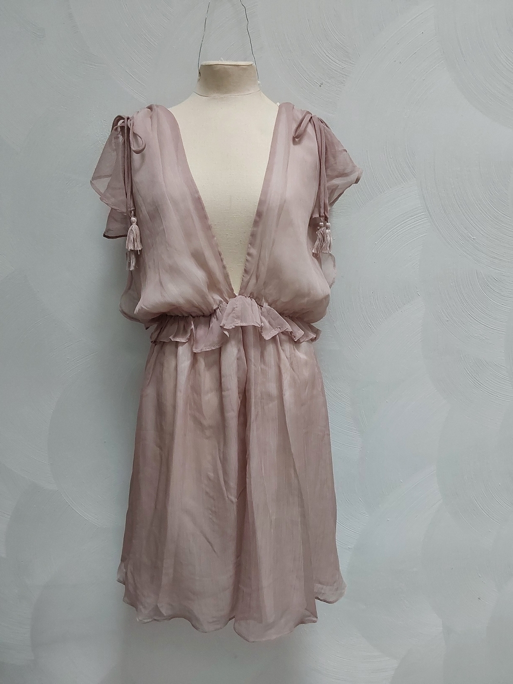Nasty Gal Fairy Blush Tassel Tie Low V-Neck Chiffon Dress M